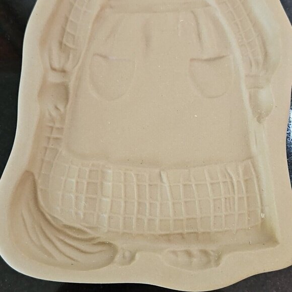 Brown Bag Cookie Art Mold Cat Girl Wearing Apron Giant Stamp Ceramic Vtg 1992 - Picture 5 of 13